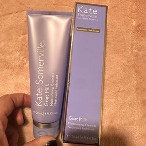 Kate Somerville Goat Milk Cleanser - Lavender and Cream